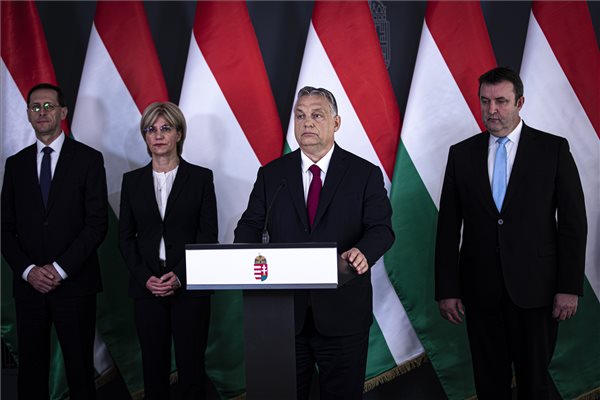 Orbán: annyi munkahelyet kell létrehozni, amennyit a vírus tönkretesz