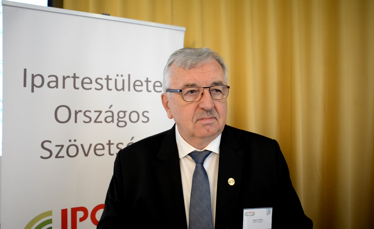 Juhos János - Mesterséges intelligencia az IPOSZ konferenciáján