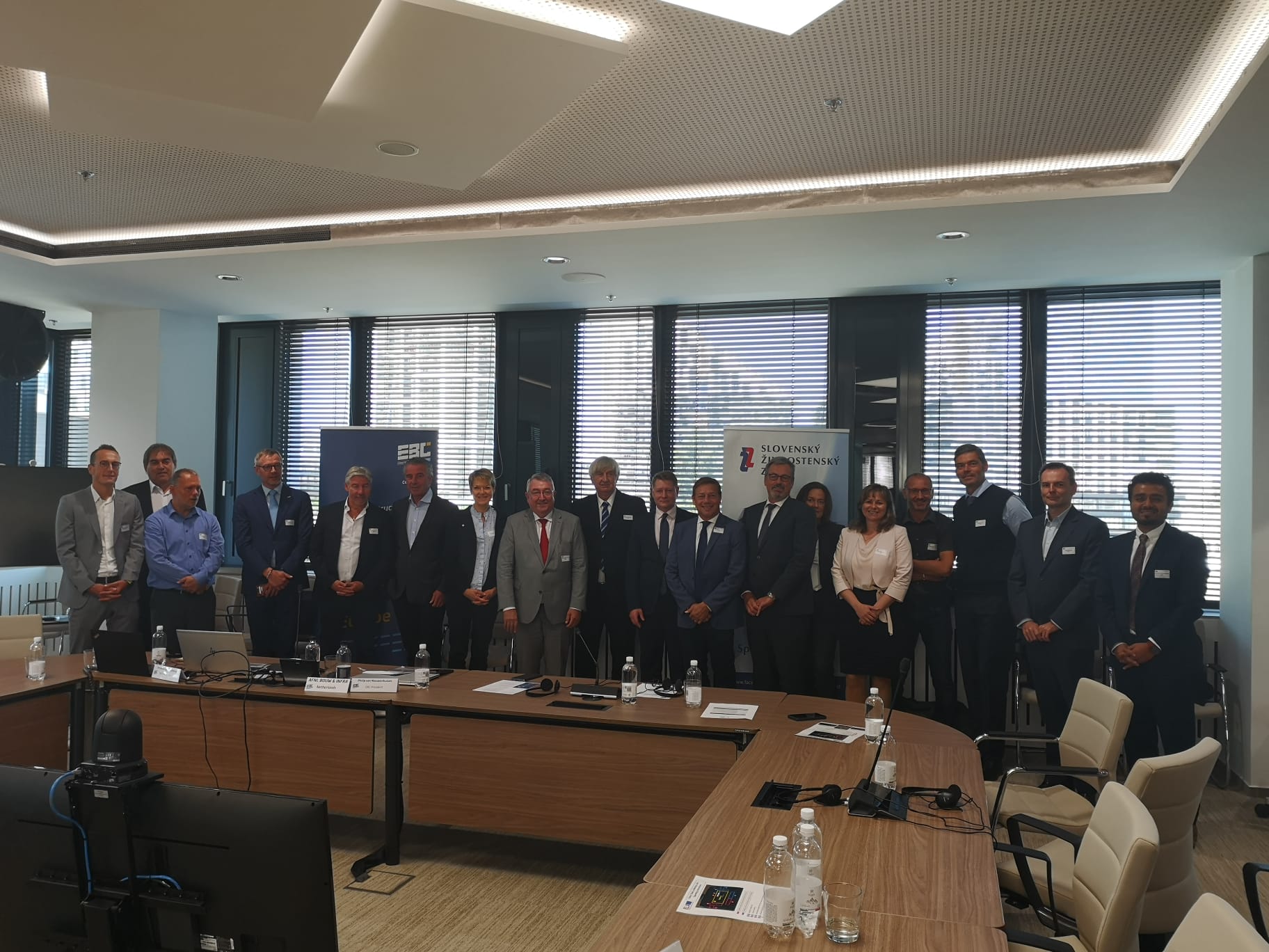 Az EBC, az Építőipari Kis- és Középvállalkozások Szövetsége a Pozsonyban tartott közgyűlése során találkozott az Európai Munkaügyi Hatóság vezetőivel 