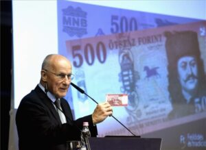 Megújul az 500 forintos, lezárásához közeledik a bankjegyek cseréje