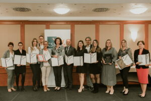 CSR HUNGARY DÍJ- 15X