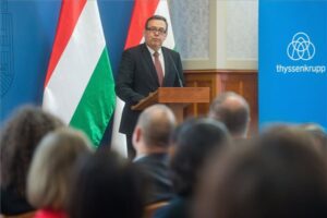 A Thyssenkrupp vezérműtengelyeket gyártó üzemet épít Pécsen