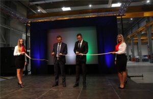 Szijjártó: egyre több a magyar befektető
